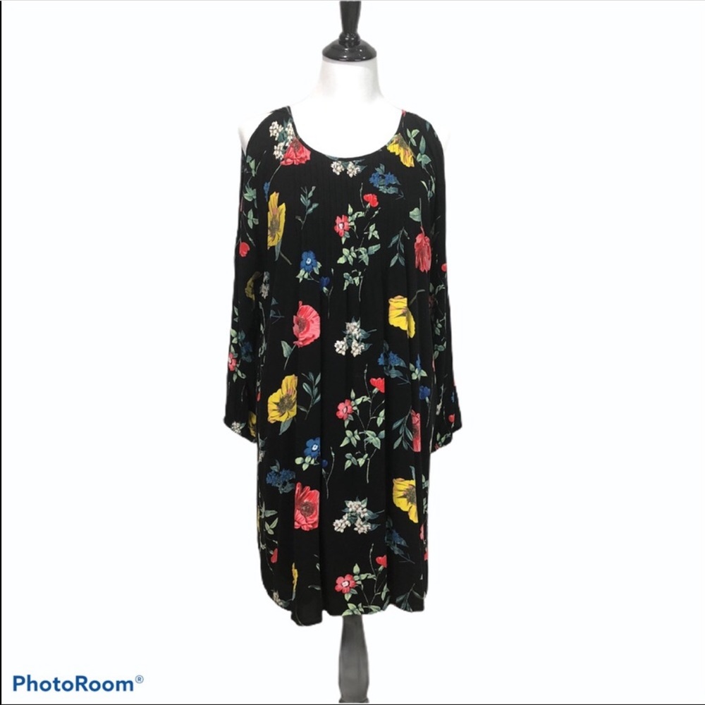 Old Navy cold shoulder long sleeve floral print dress
